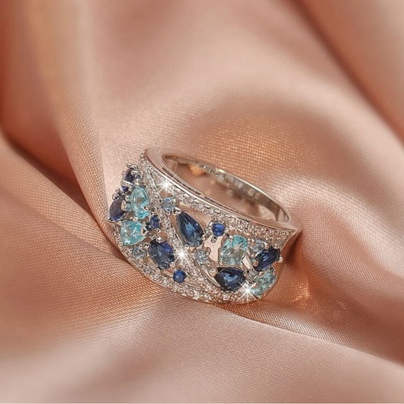 GORGEOUS DENIM-COLOR RING AVAILABLE IN MULTIPLE SIZES - Picture 2 of 3